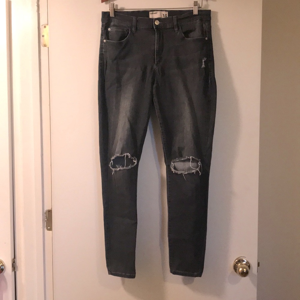 Garage Ripped Skinny Jeans
